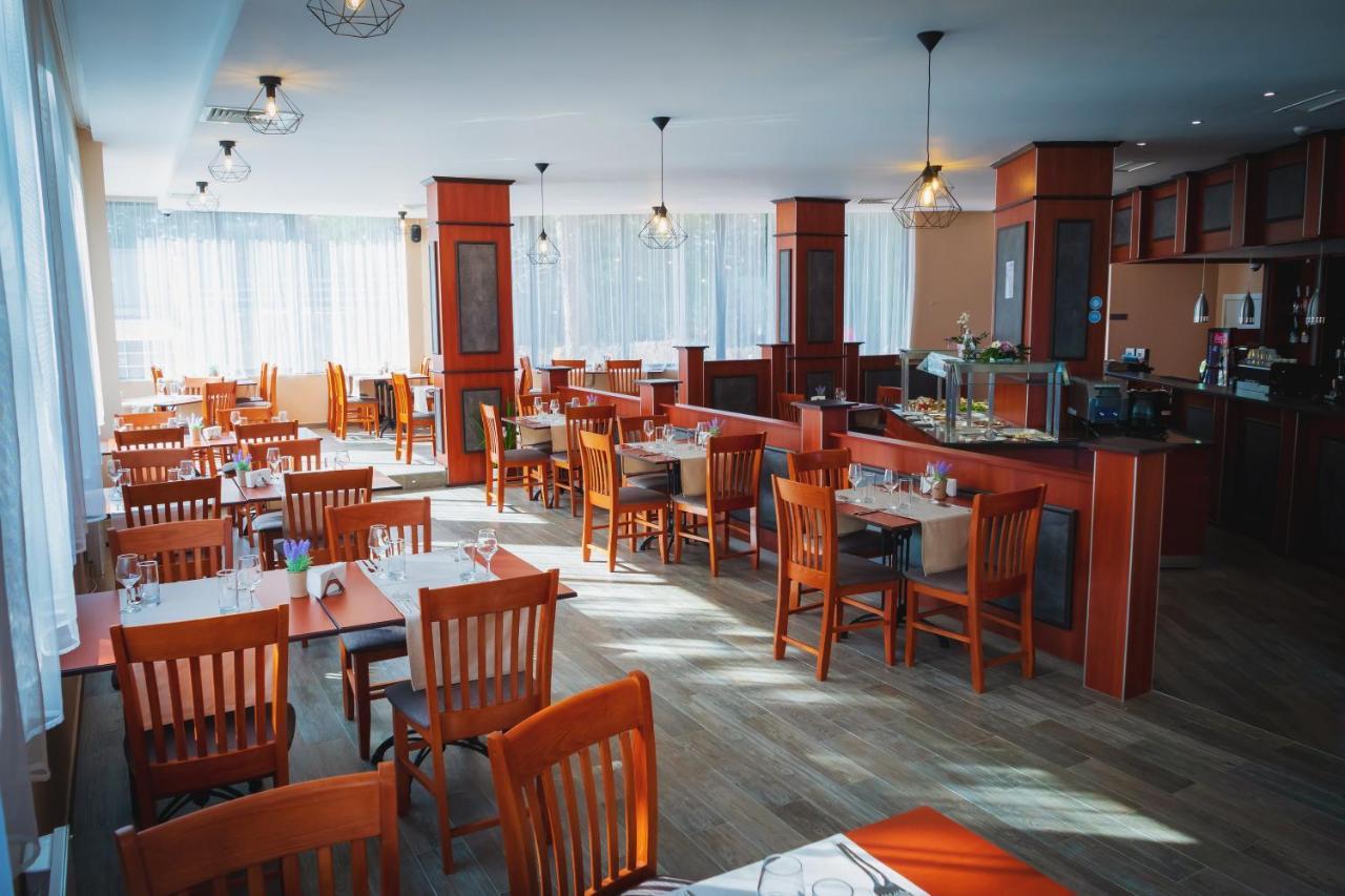 בנסקו Apart Hotel Sirona מראה חיצוני תמונה