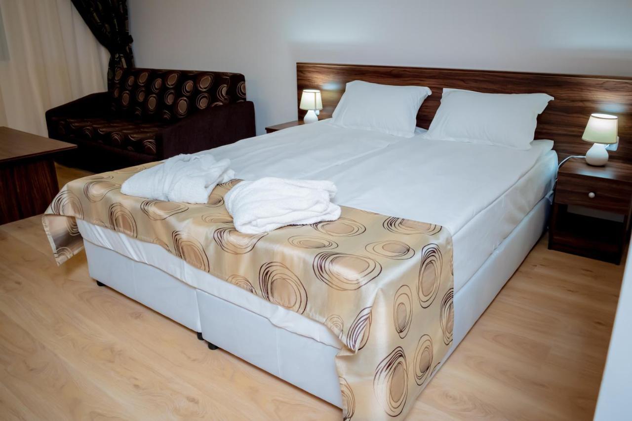 בנסקו Apart Hotel Sirona מראה חיצוני תמונה